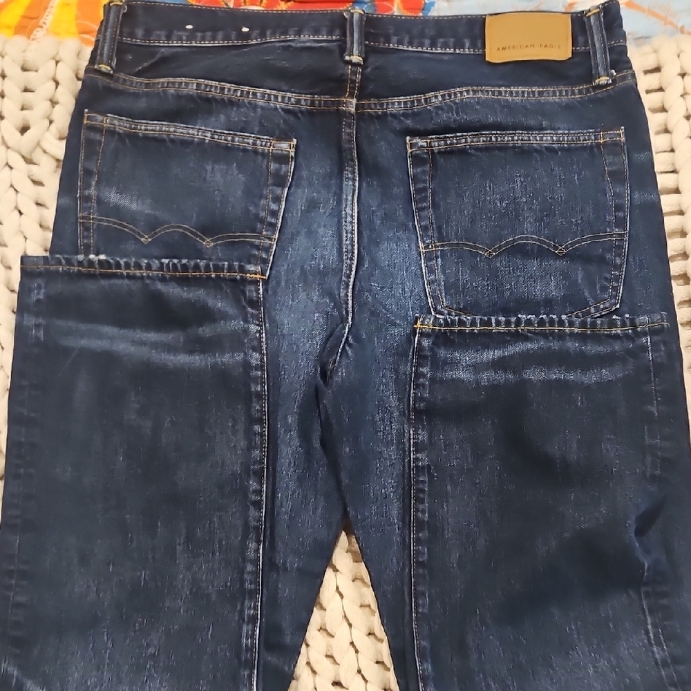 American Eagle Outfitters Men's Dark Blue Relaxed Straight Jeans - Picture 6 of 8